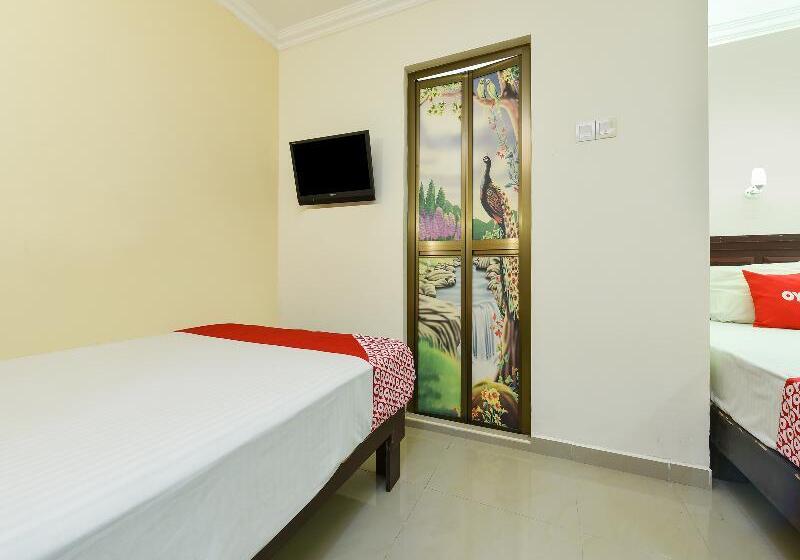 Номер Deluxe, Oyo 90562 J Hostels Pj