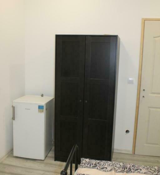 Номер Стандарт, Castellum Apartman