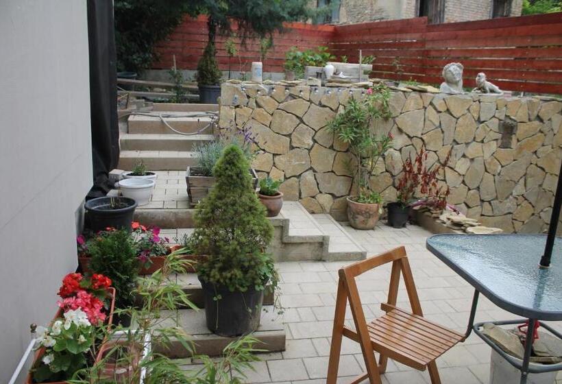 Апартаменты 2 Спальни, Castellum Apartman