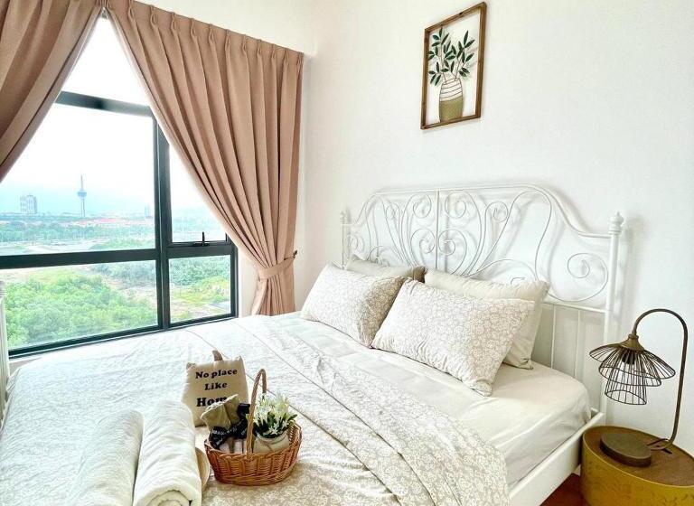استودیوی استاندارد, Kuantan Imperium Seaview Cityview By Avenzee