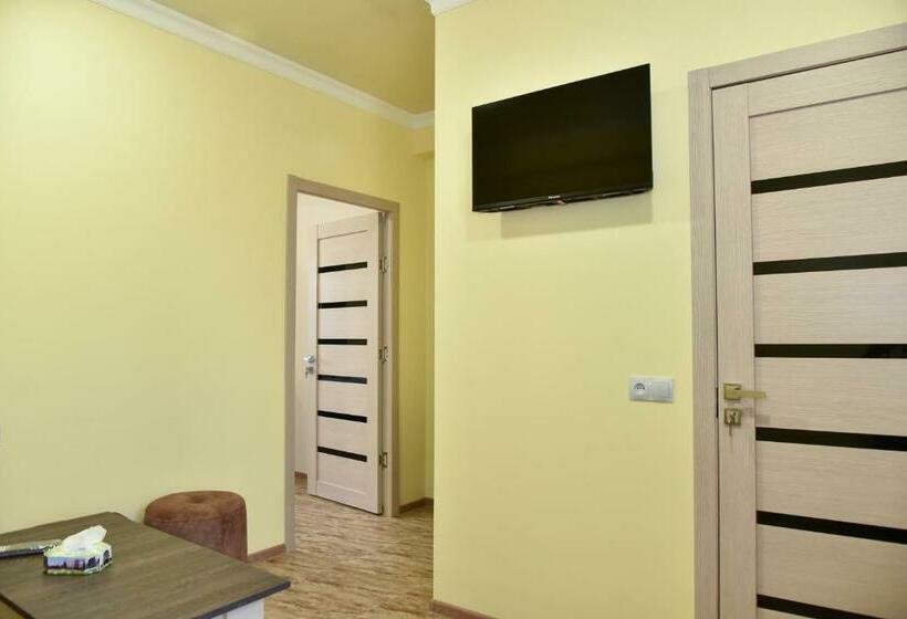 Трехместный Номер Стандарт с Балконом, Aba Resort