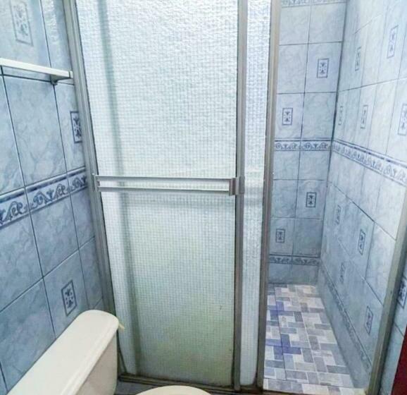 Номер Стандарт Совместная Ванная, Hostal Tortuga Viajera