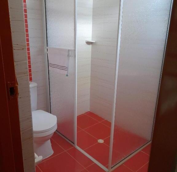 Номер Стандарт, Hostal Heliconias