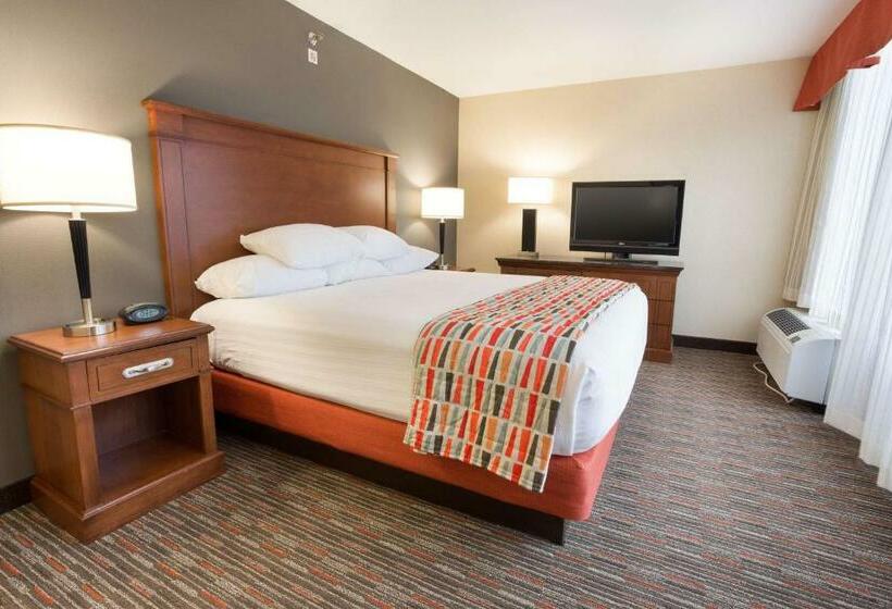 Люкс Кровать Кинг, Drury Inn & Suites Joplin