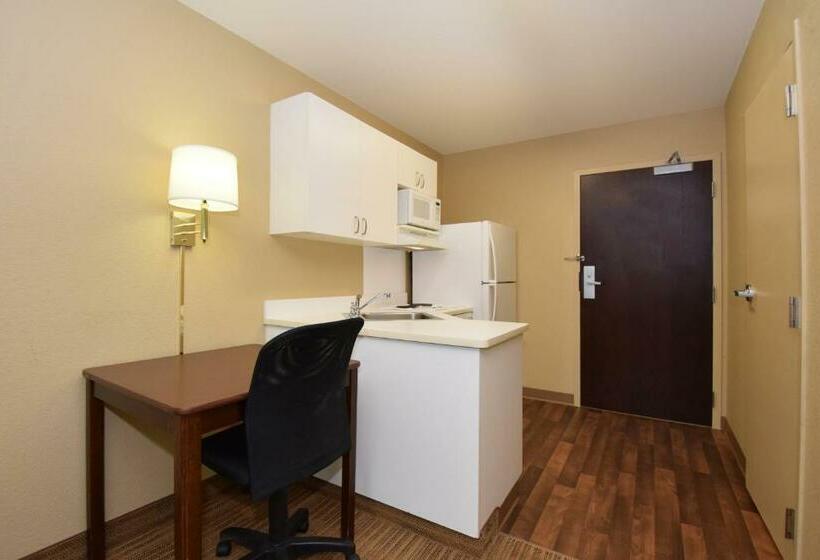 스탠다드 스튜디오, Extended Stay America Suites  Philadelphia  Mt. Laurel  Crawford Place