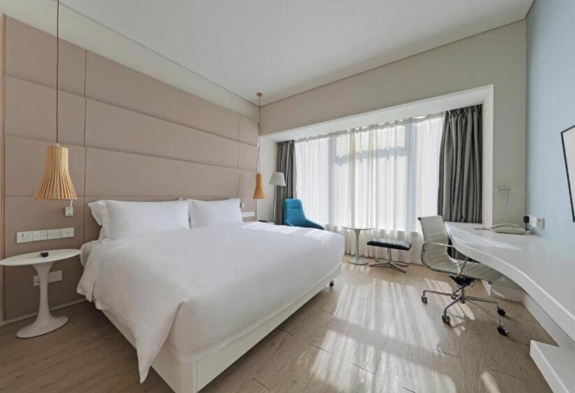Номер Deluxe Кровать Куин, Haikou Meilan International Airport