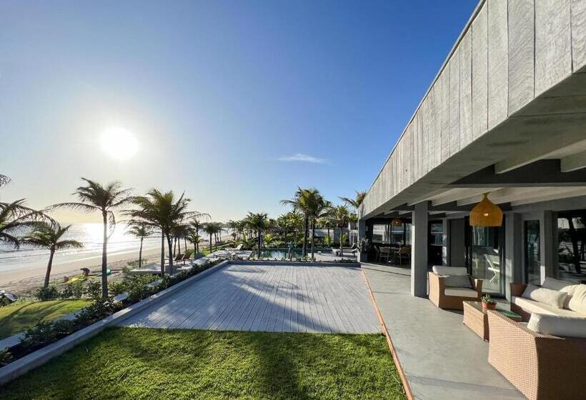 침실 2개 주택, Club De Mar Condo