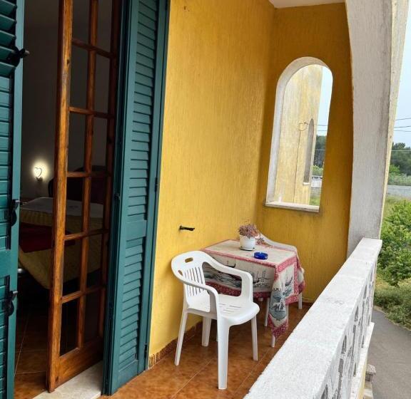 Номер Стандарт с Балконом, Monte Cuccu Bed & Breakfast