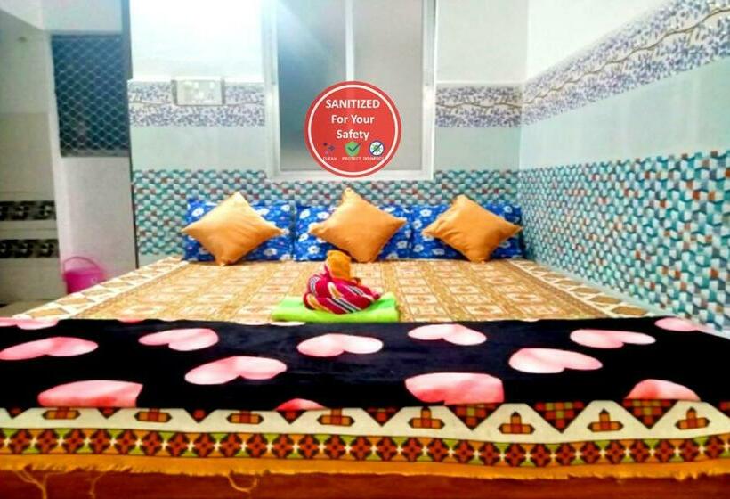 豪华房间, Goroomgo Pranab Sadan Puri Near Kamakhya Temple   Near Sea Beach & Temple