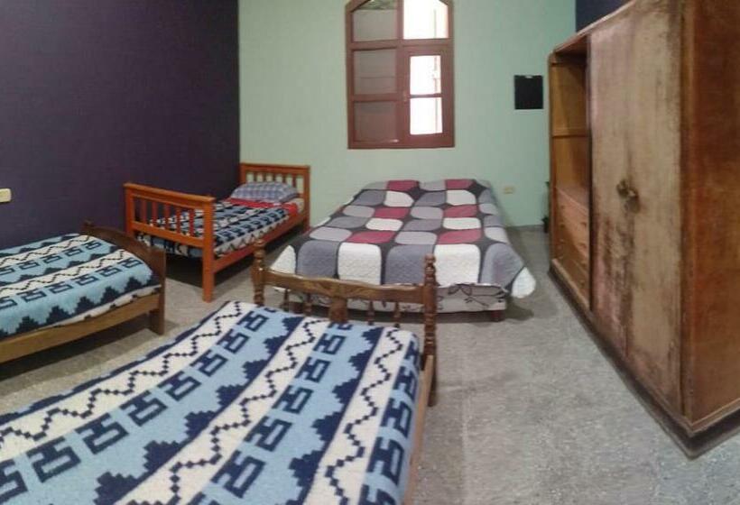 공동 객실, La Casa De Doris
