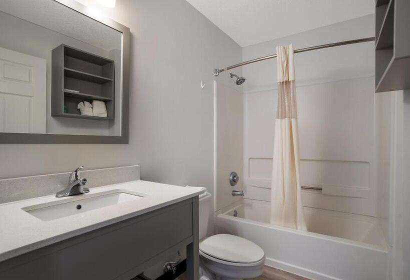 Номер Стандарт, Suburban Studios Biloxi North Area