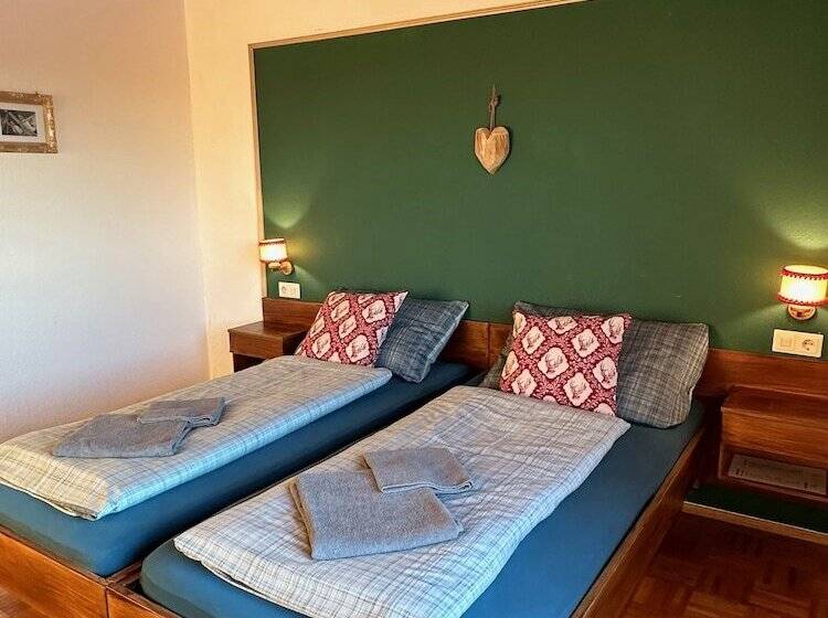 Номер Basic, Berggasthof Hochlitten