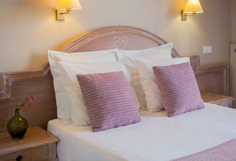 Номер Superior, Vacances Bleues Hôtel Castel Luberon