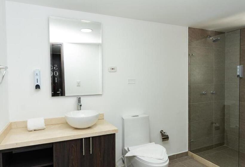 Deluxe Suite, Qatar Cali