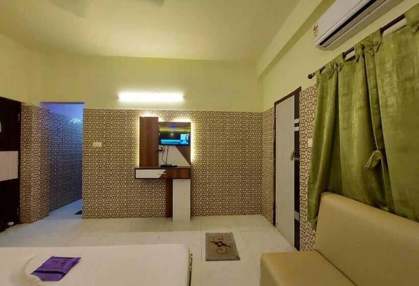 标准间, Hindusthan Inn   On Beach