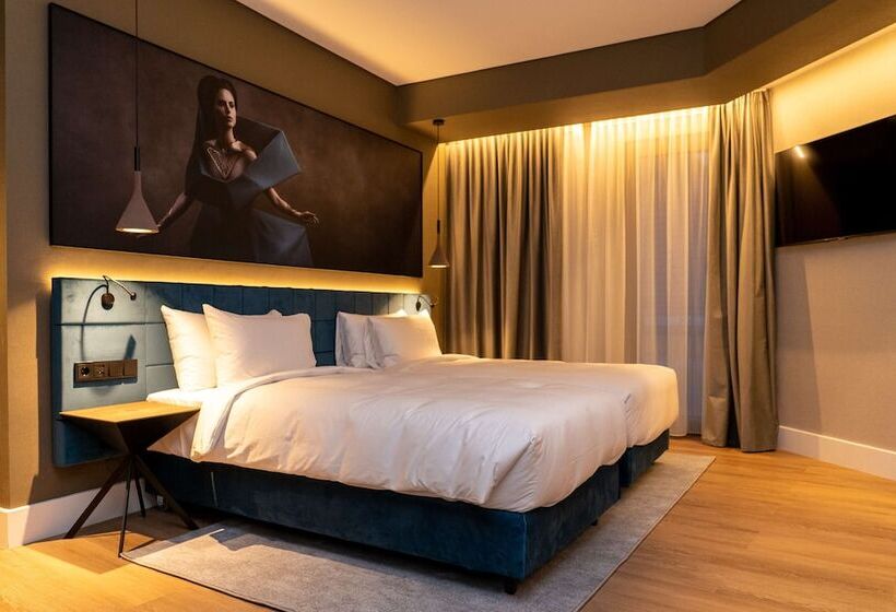 주니어 스위트, Radisson Blu Aurum Hotel, Brasov