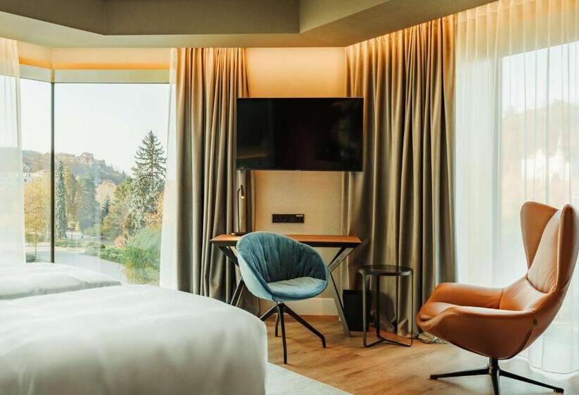 주니어 스위트, Radisson Blu Aurum Hotel, Brasov