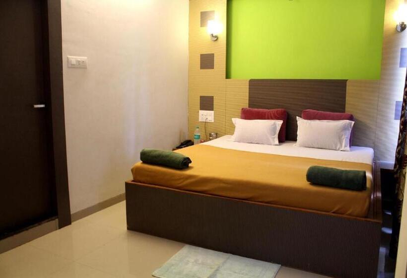 Номер Deluxe, Malhar Palace