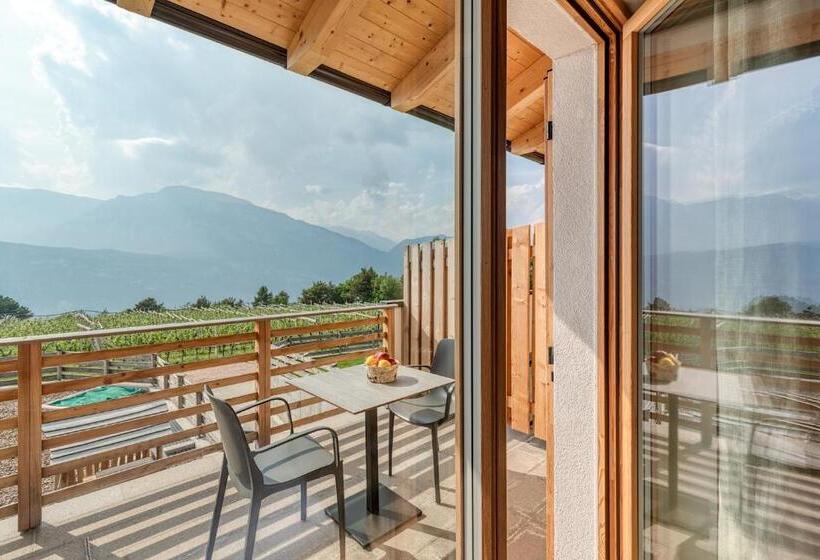 اتاق استاندارد چهارنفره با بالکن, Agritur Maso Librar