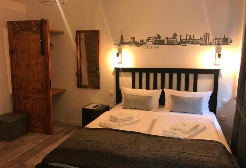 스탠다드 스튜디오, Walhalla Aparthotel Potsdam