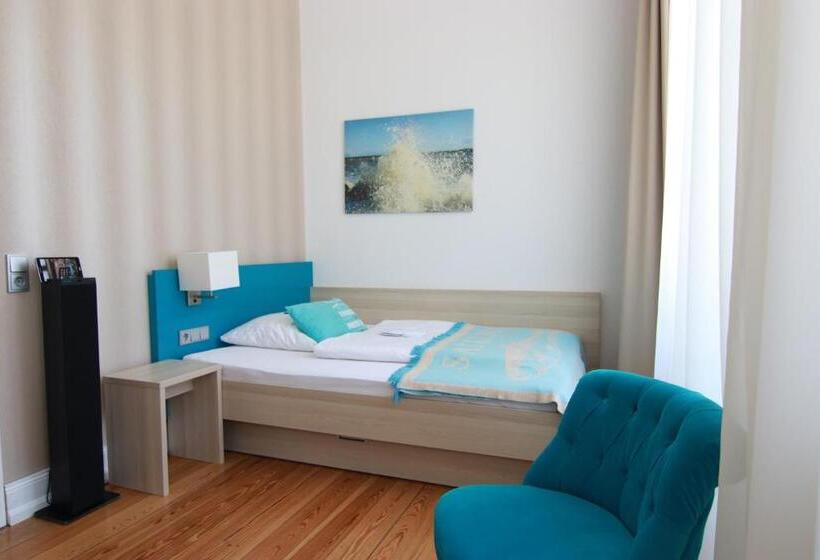 Standard Einzelzimmer mit Balkon, Villa Wellenrausch   Adults Only