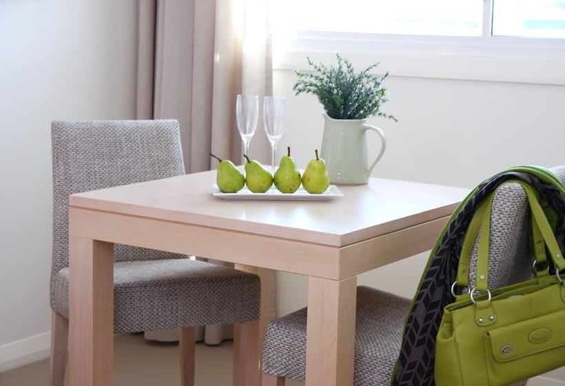 침실 3개 아파트, Domain Serviced Apartments