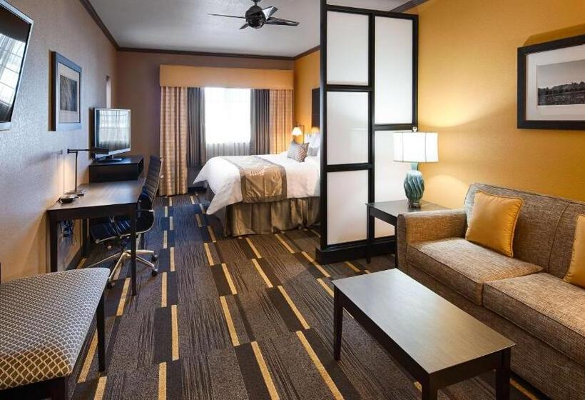 Люкс Кровать Кинг, Best Western Plus Emerald Inn & Suites