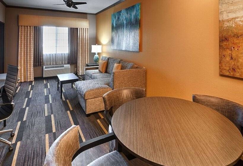 Люкс, Best Western Plus Emerald Inn & Suites