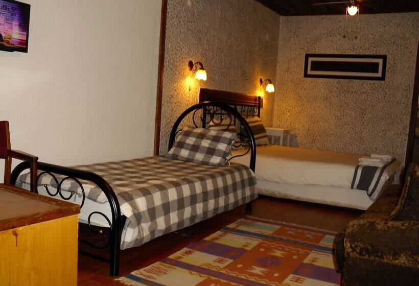 스탠다드 룸, Akropolis Guest House