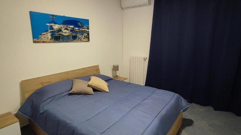 اتاق استاندارد, Bed & Breakfast La Posada