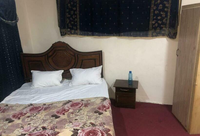اتاق استاندارد, Highlander Inn Skardu