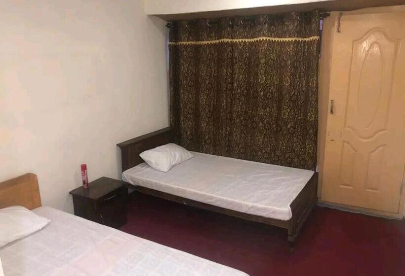 اتاق استاندارد, Highlander Inn Skardu