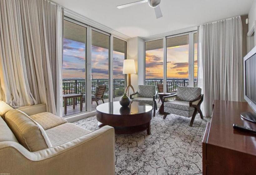 스위트 킹사이즈 침대, Singer Island Beach Resort And Spa, Located At The Palm Beach Resort