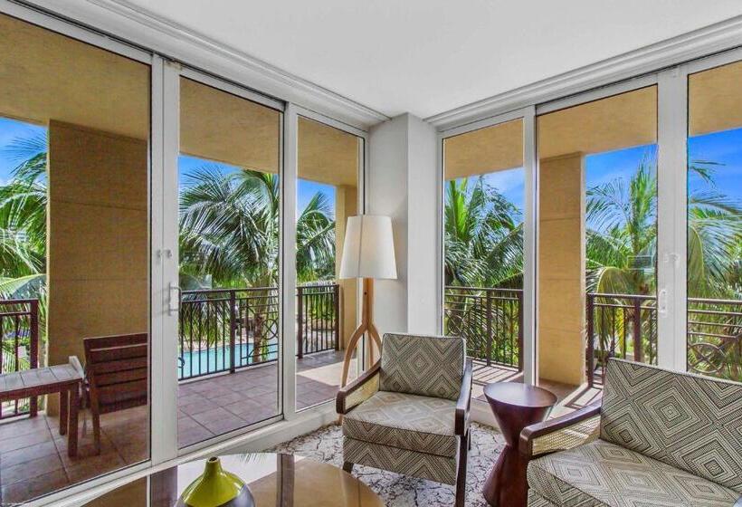 발코니가 있는 스위트, Singer Island Beach Resort And Spa, Located At The Palm Beach Resort
