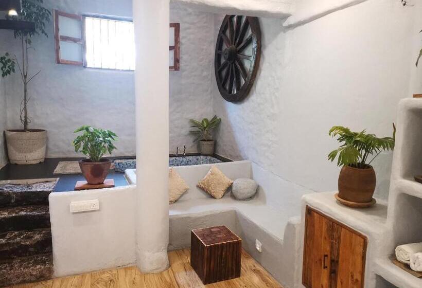 Люкс Повышенной Комфортности, Achalaa Resort