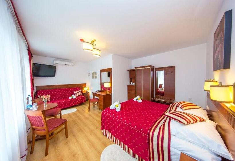 Номер Стандарт Трехместный, Aquapark Health Resort & Medical Spa Panorama Morska All Inclusive