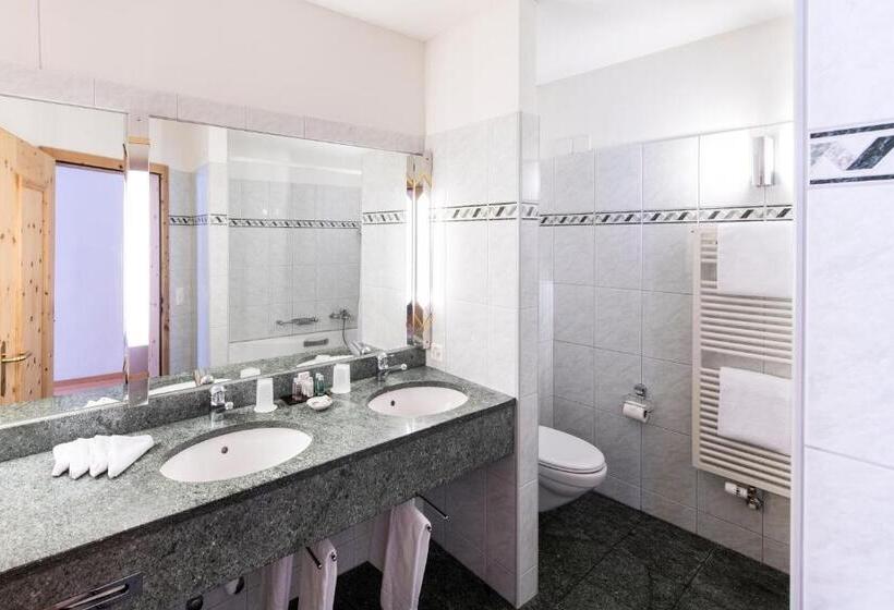 Семейный Номер, Historic Hotel Crusch Alva
