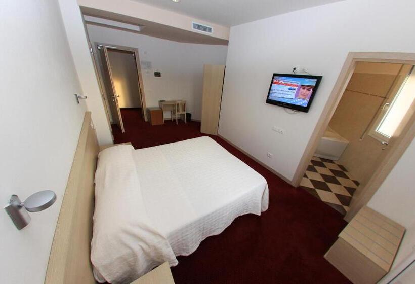 Номер Стандарт, Park Hotel Italia