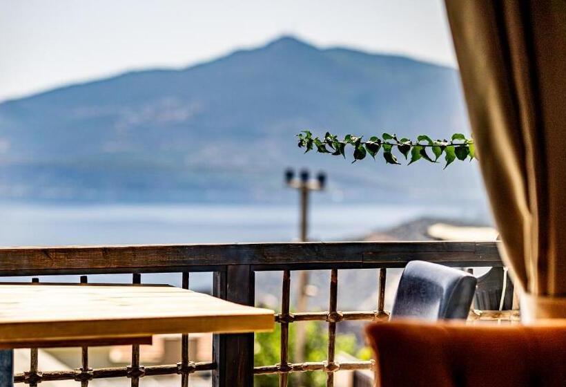 Люкс Superior Вид на Море, Sultan Hotel Kalkan