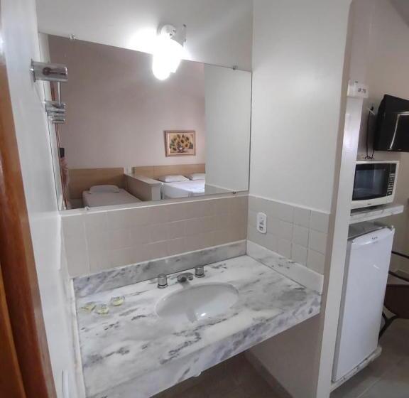 Люкс Кровать Кинг, Hot Springs Flat Apart Hotel Master Luxo Com Banheira