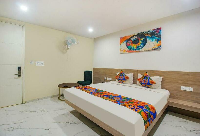 行政三人间, Fabhotel Ssr Fern Suites   Nr Gsm Mall