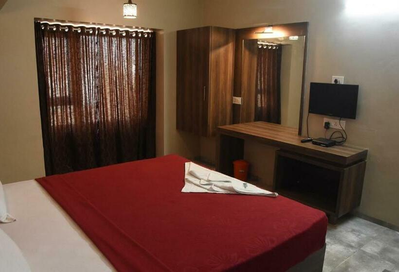 Номер Стандарт, Vrindavan Deluxe, Kolhapur