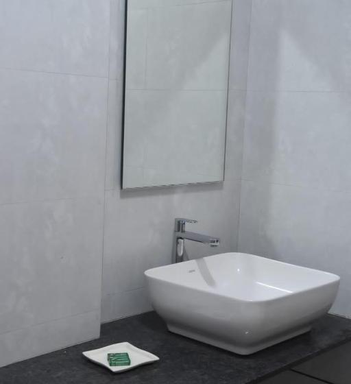 Номер Deluxe, Vrindavan Deluxe, Kolhapur