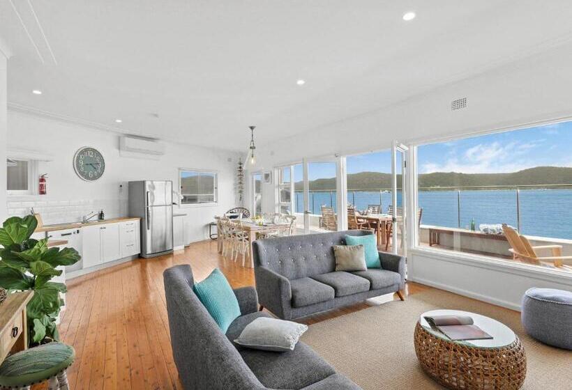 침실 1개 주택, Barrenjoey Beach House