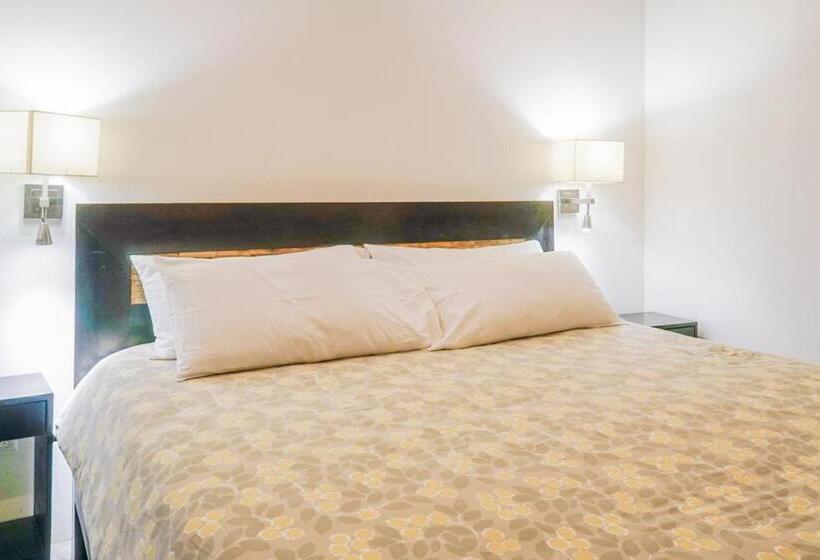 Апартаменты 1 Спальня, Makara Toucan Suite / 2nd Floor