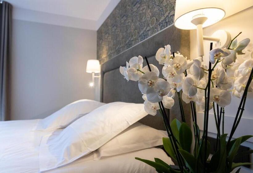 Suite con Hidromasaje, Logis Hôtel Restaurant Du Mouton