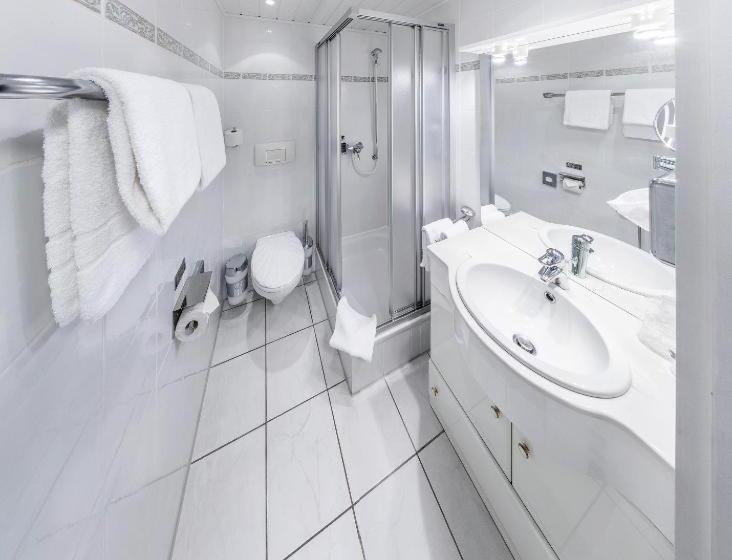 Номер Комфорт Индивидуальный, Montana Landhotel Gummersbach Nord