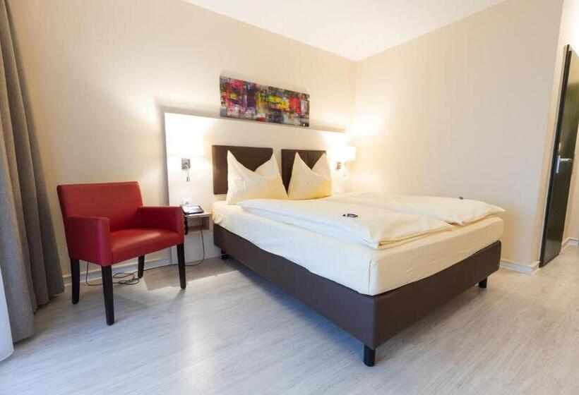 Номер Комфорт, Montana Landhotel Gummersbach Nord