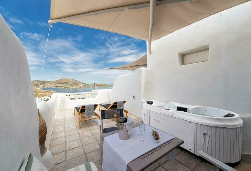 Номер Superior Вид на Море, Yades Suites & Spa   Adults Only