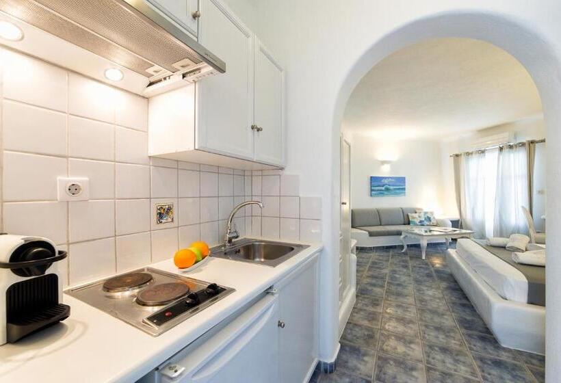 Полулюкс Вид на Море, Yades Suites & Spa   Adults Only